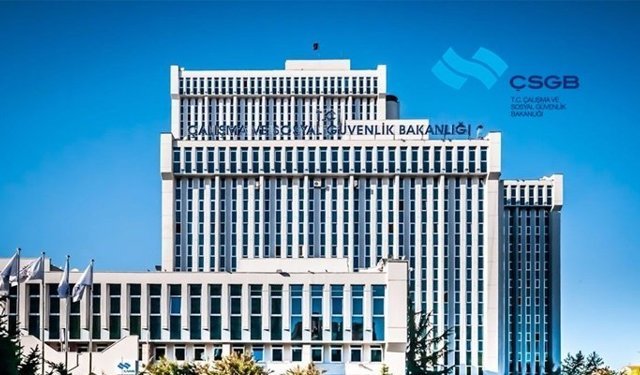 İzinsiz Çalışan Yabancıların Masrafı İşverene Yüklenecek