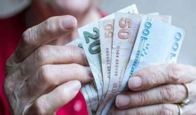 Emekli Maaş Farkı Ödemelerinde Tarih Açıklandı Banka Ve PTT Üzerinden Tahsilat Başladı